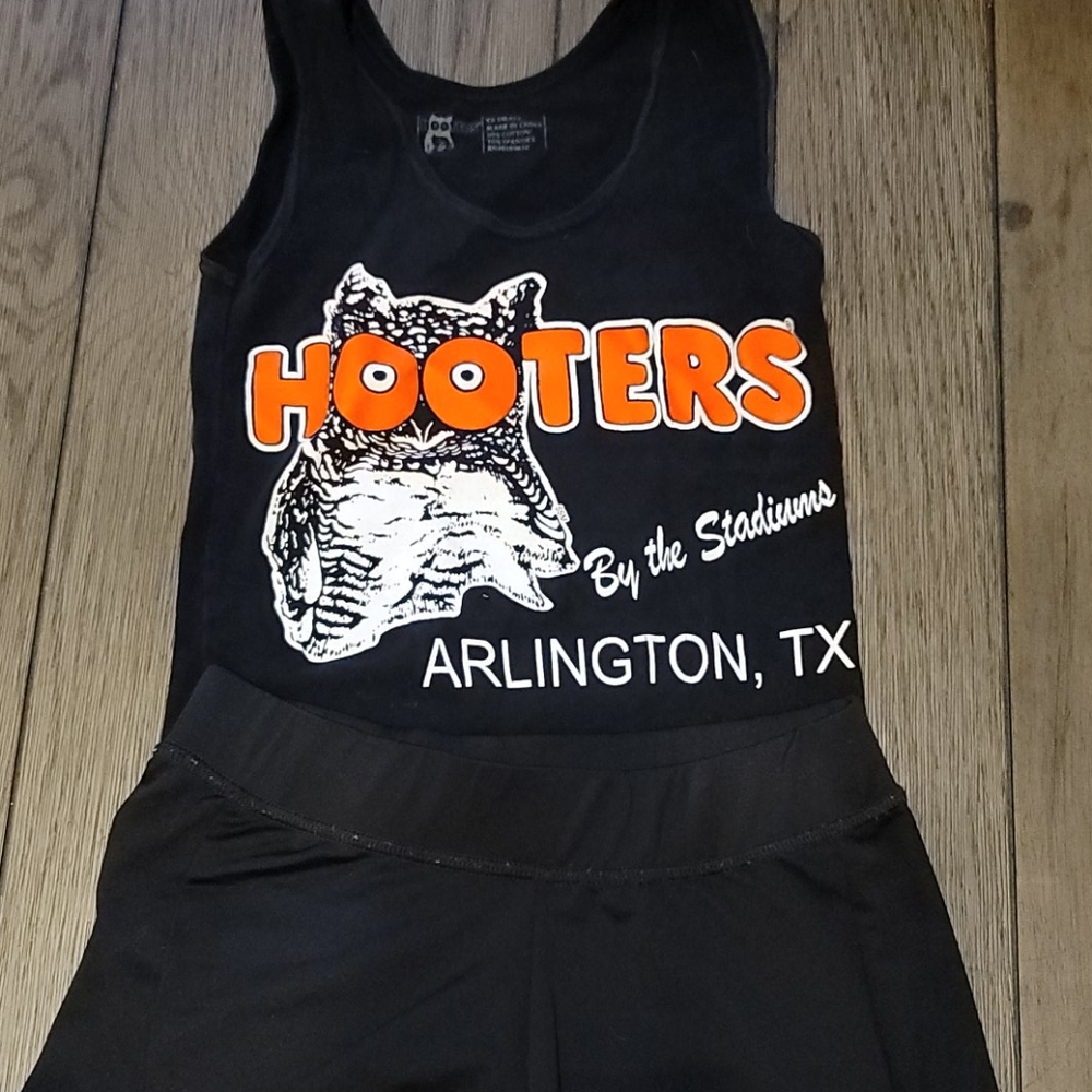 Hooters Original Black Uniform